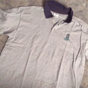 Short sleeve mens an XL polo button mid way